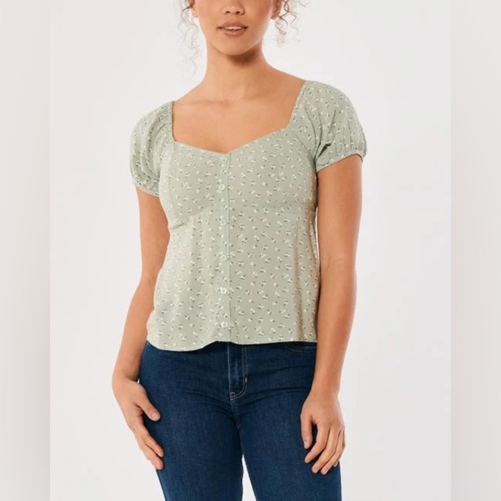 hollister green floral short sleeve babydoll top